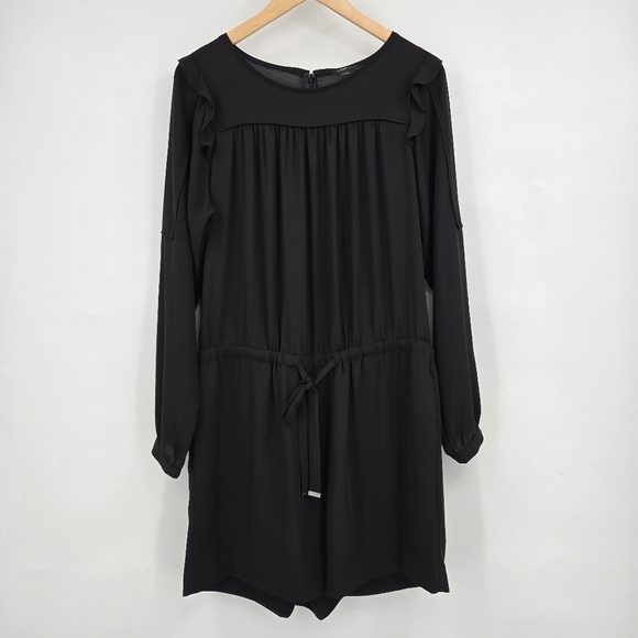 LOFT Dresses & Skirts - Women's Ann Taylor Loft Short Romper Jumpsuit SIZE:Medium